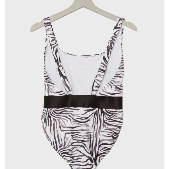 SOUTH BEACH 759109 Zebra Print High Leg Swimsuit - Picture 2 of 2